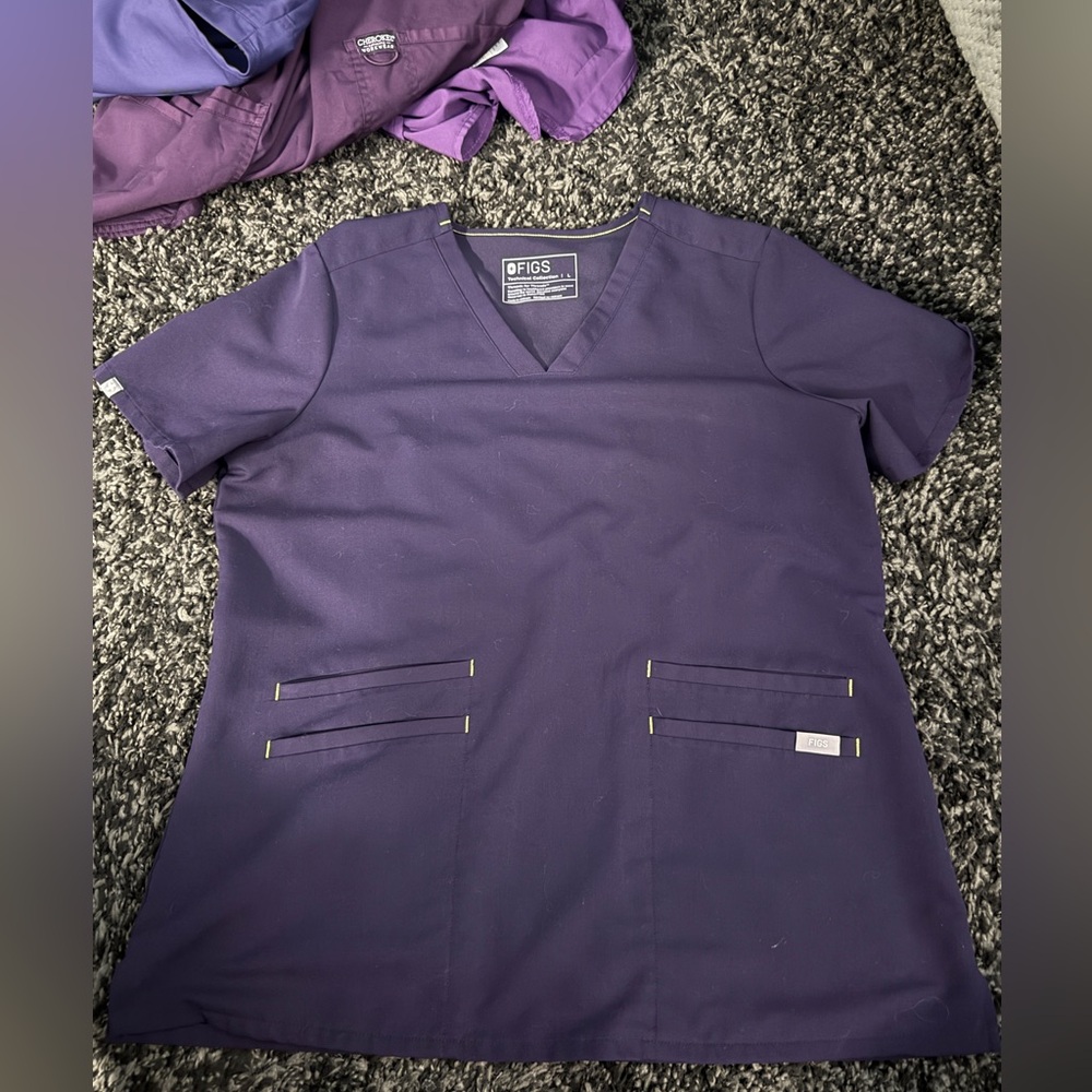 Figs Purple Jam Casma Double Utility 4-Pocket Scrub Top